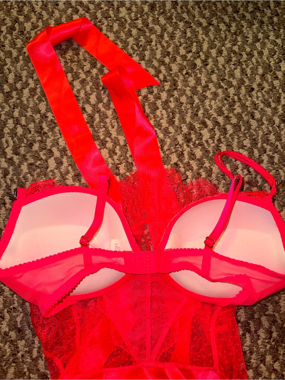 Victoria’s Secret Hot Pink/Coral Polka Dot Lace Lingerie Apron Size 36D - Picture 3 of 4